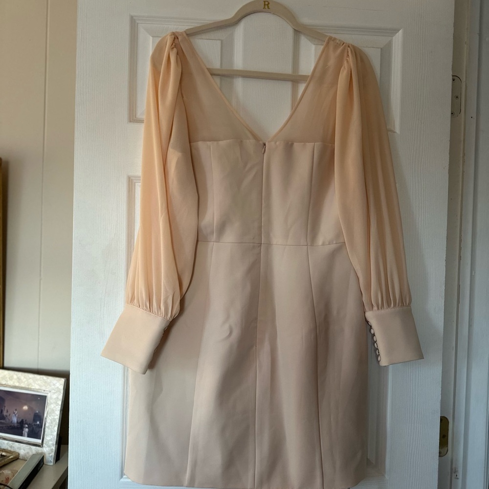 Lavish Alice Elegant Cream Puff Sleeve Dress - Picture 9 of 11